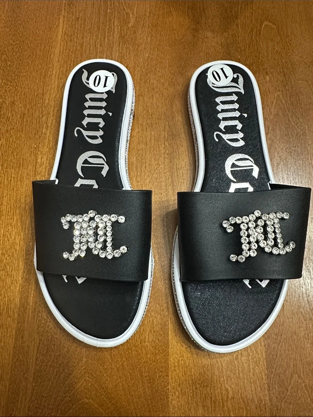 Juicy Couture Black Slide Sandals with Crystal Logo NWOT - Picture 2 of 4